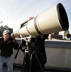 canon-super-telephoto-lens.jpg canon-super-telephoto-lens.jpg